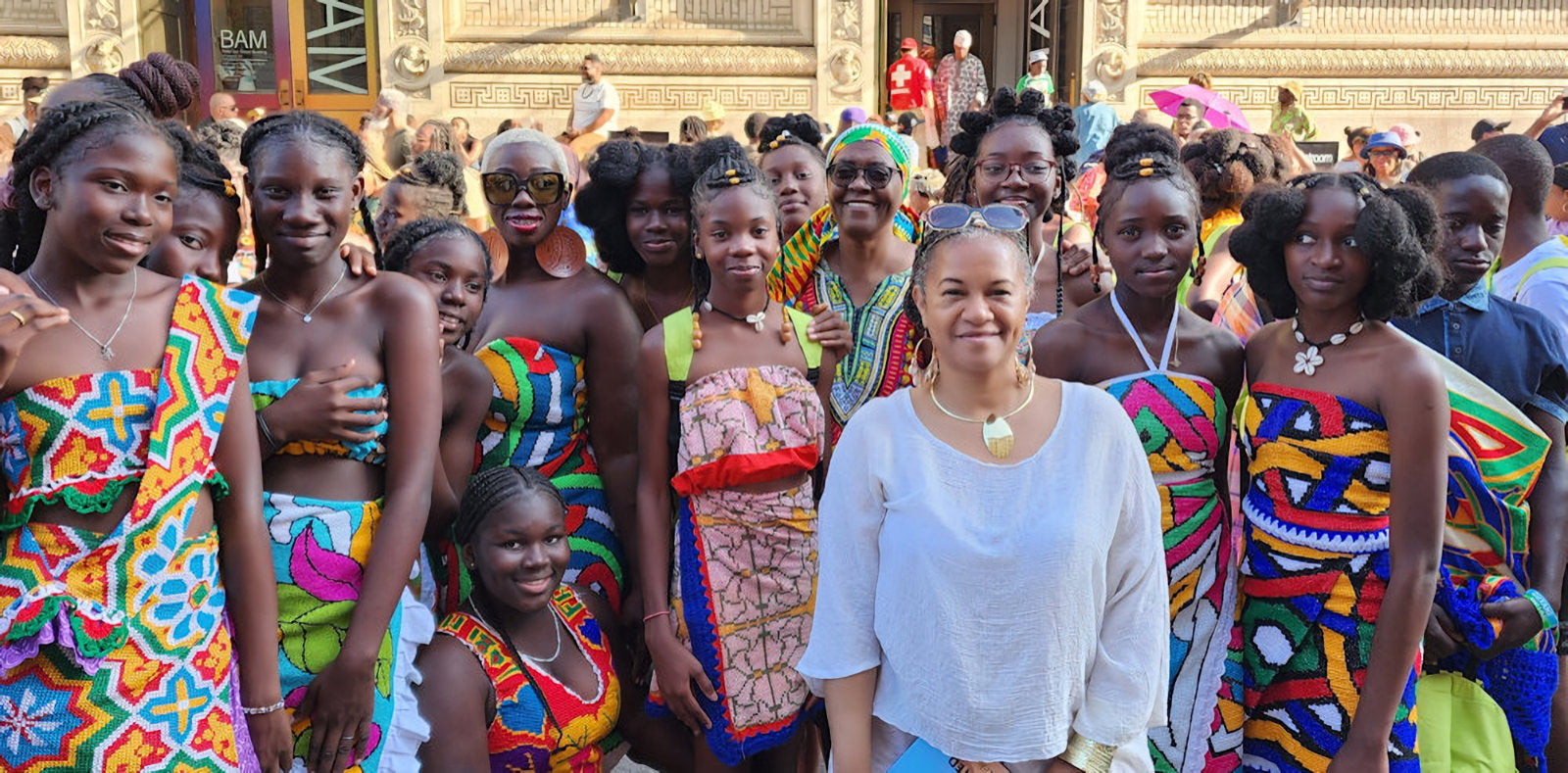 Mireille Liong with Ma Aiye -maroon-dance Group-in-new-york