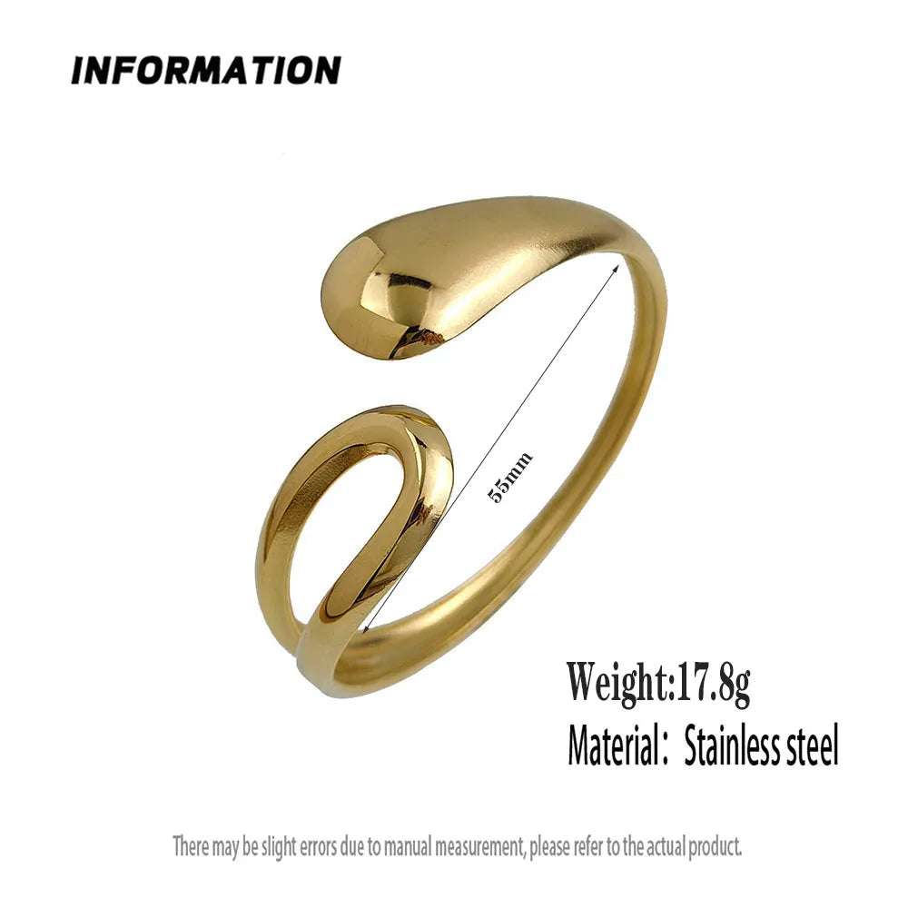 Adjustable Gold Hair Cuff for Locs weighting 17.8 g