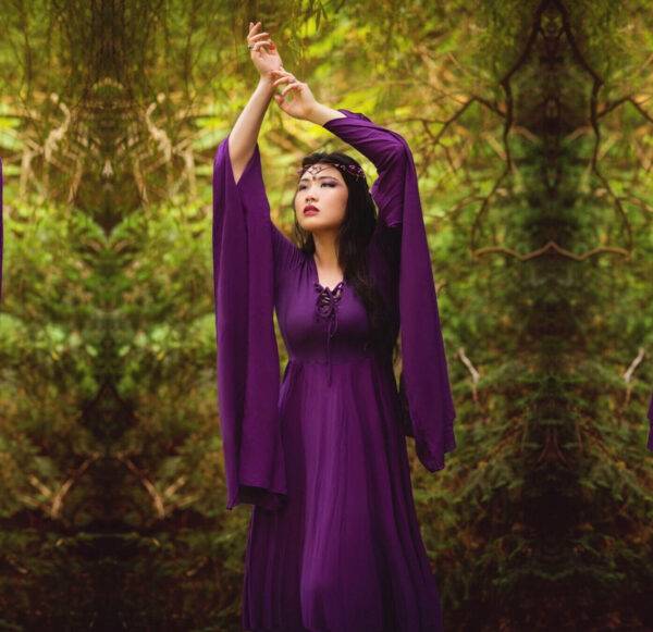 Maxi Dress with Bathwing sleeves