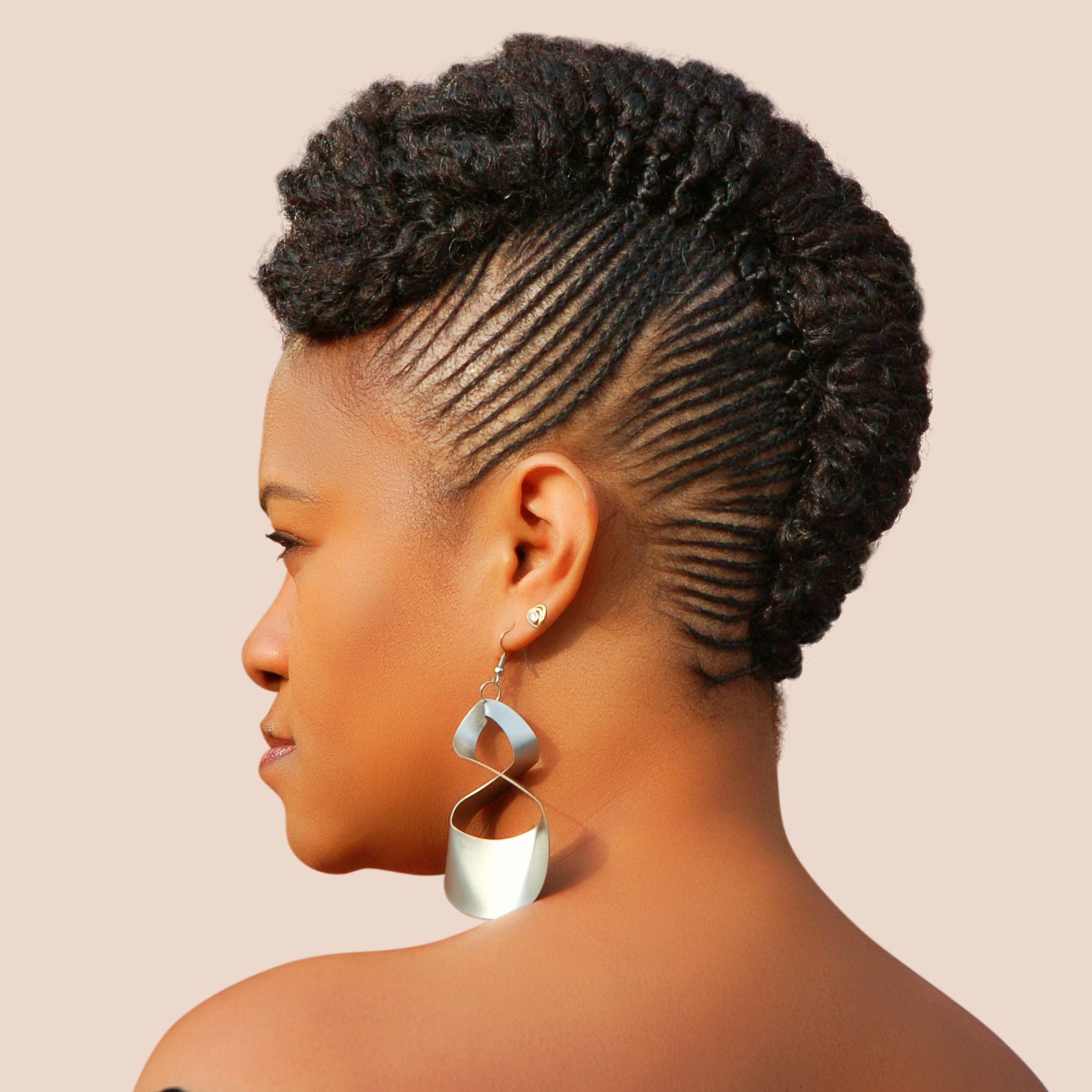 50 Hairstyles for Your Crown