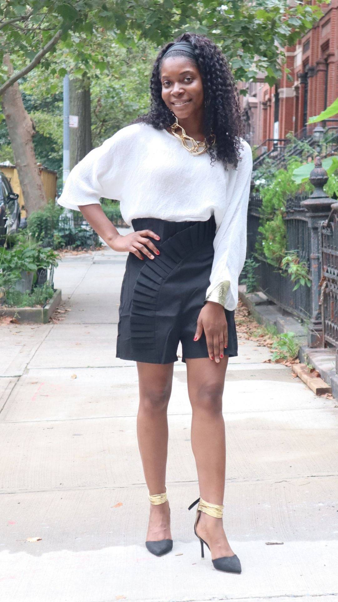 Elegant High Waist Bottom Ruffle Hem Shorts