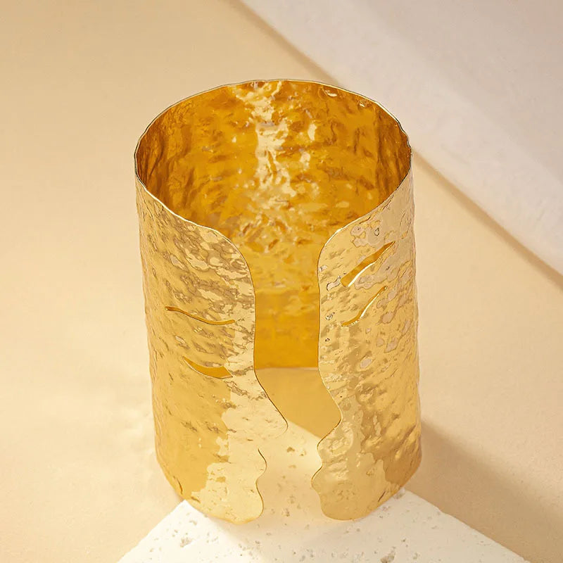 Lovers’ Embrace Hair Cuff