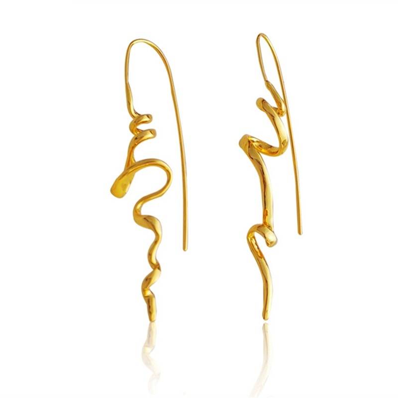 Serenity Threader Earrings in gold with a fashionable three-dimensional design, perfect for Memorial Day 2024. Elegant and modern jewelry accessory.