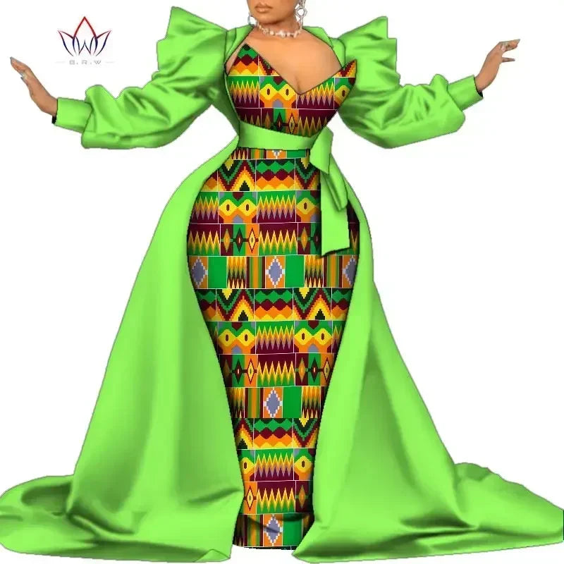 Robe Ankara africaine super élégante avec un train