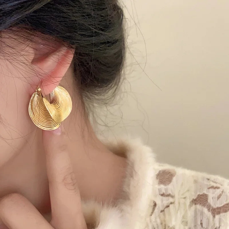 Spiral Ear Buckle Earrings Gold