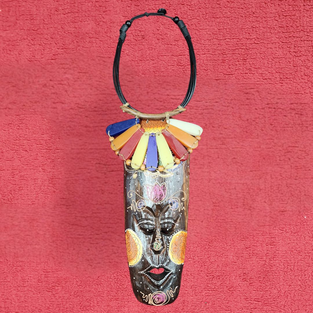 Handmade Sunrise Fan Mask Necklace featuring a wooden beaded design with vibrant African-inspired colors. Unique tribal jewelry for cultural fashion.