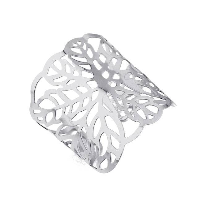 Silver-tone wide hair cuff with an openwork leaf design for locs, sisterlocks, dreadlocks, and braids. Adjustable and non-damaging hair accessory.