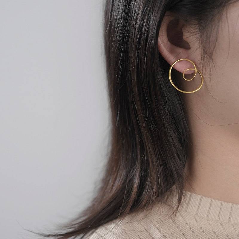 Minimalism Gold Round Spiral Twisted Stud Earrings