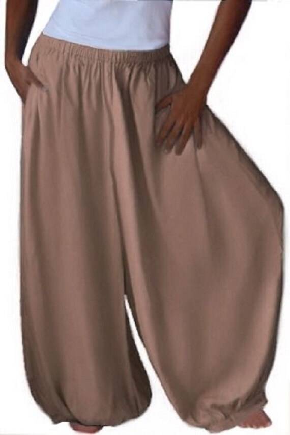 Taupe overall harem hippy pants with wide leg gaucho, plus size. Relaxed-fit bohemian pants with an elastic waistband and side pockets.