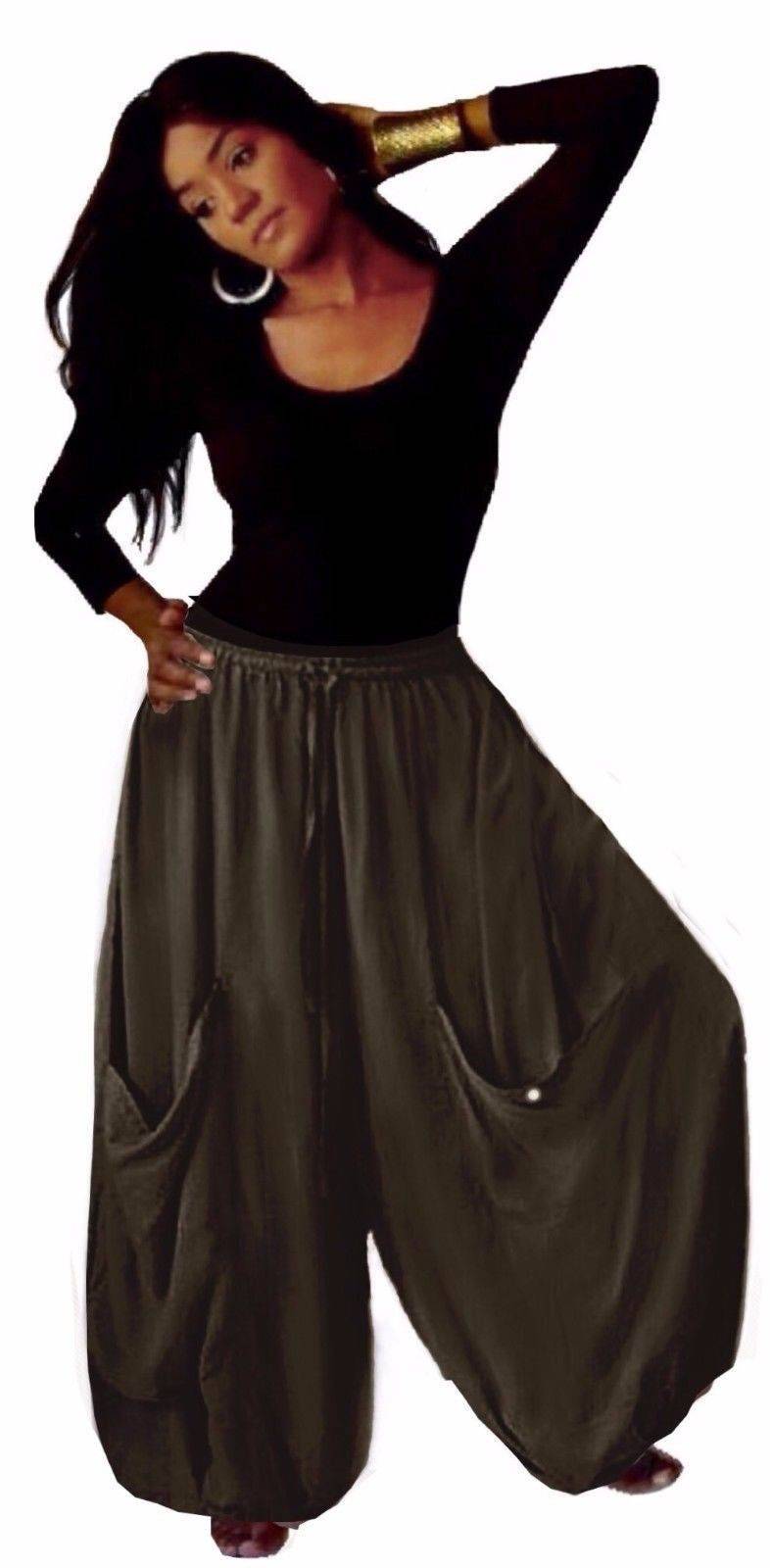 Dark gray elastic waist wide-leg gauchos pants with drawstring and big pockets, a versatile and trendy choice for women’s fashion.