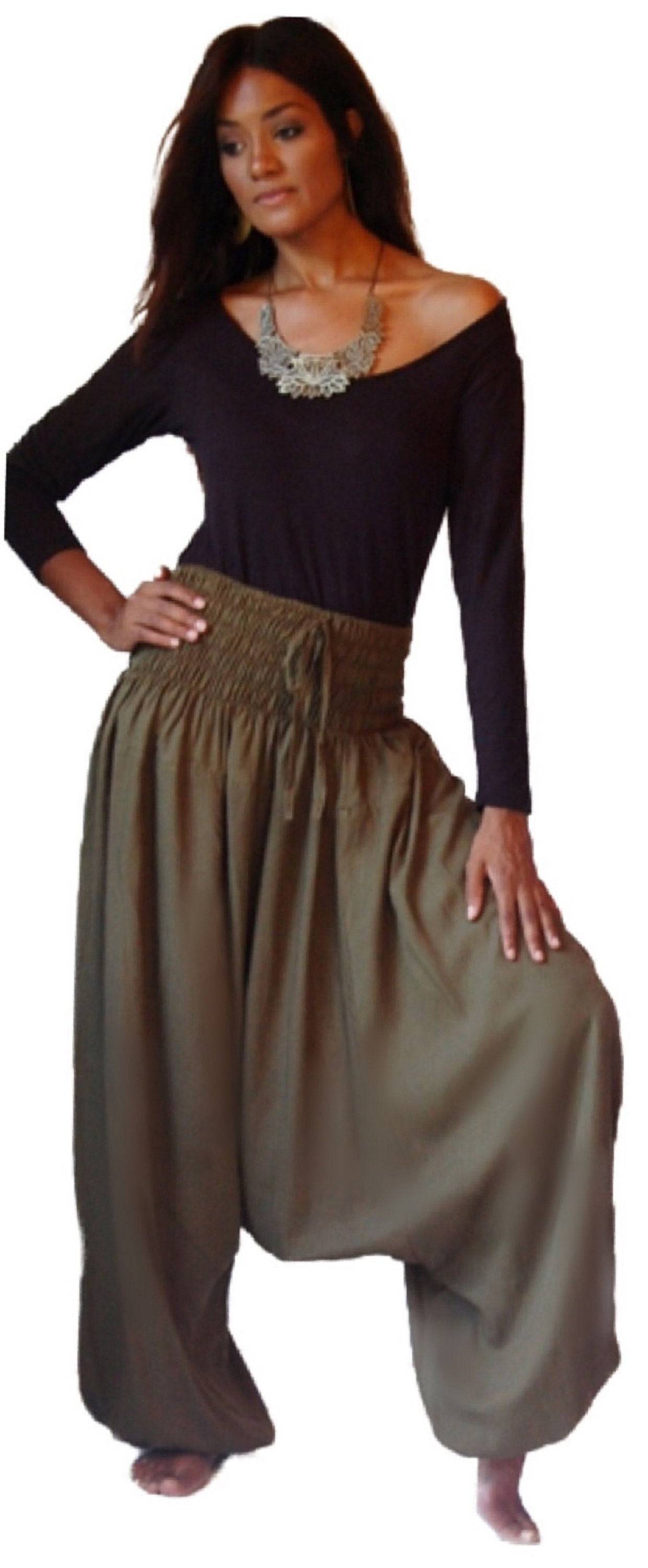 Olive green harem elastic smocked diaper pants with waistband. Loose-fitting and comfortable women&