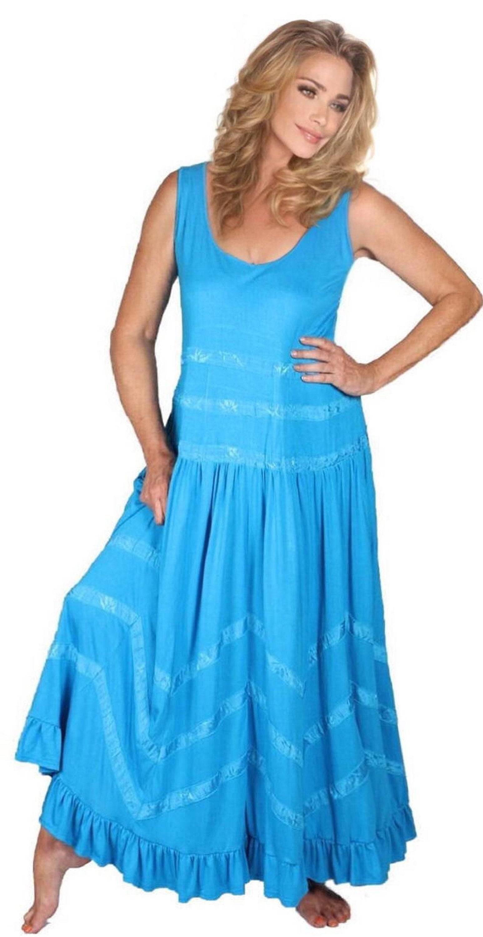 Blue vintage jersey maxi dress with stretch fabric and zig-zag trim. Comfortable and stylish, ideal for casual and boho outfits.