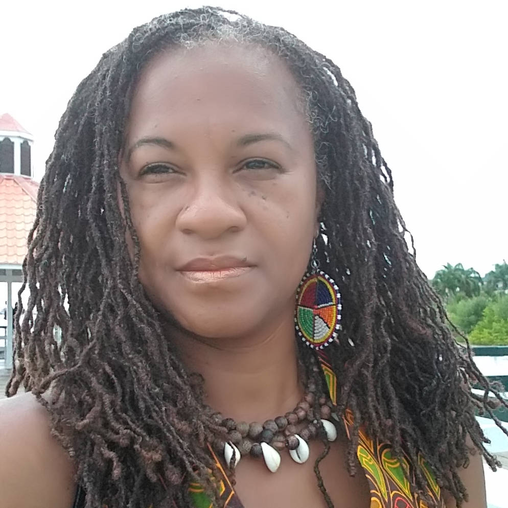 Braidlocs crinkled Locaversary celebrating braidlocs