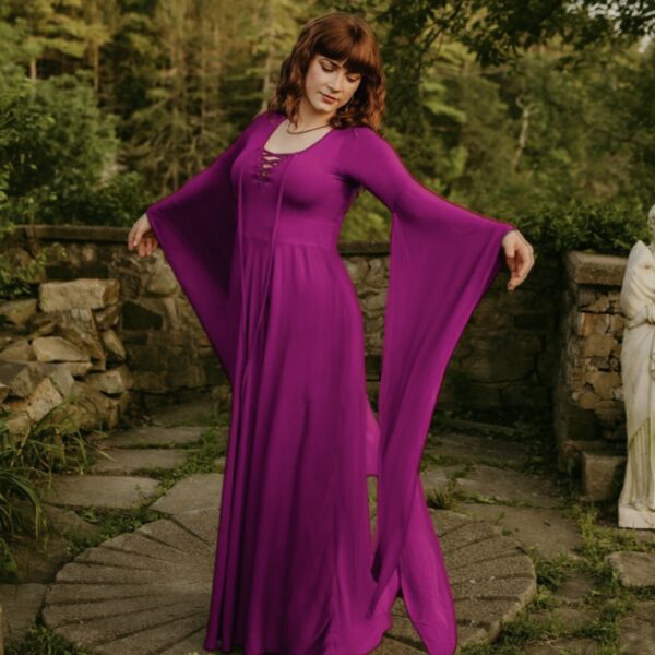 Maxi Dress with Bathwing sleeves