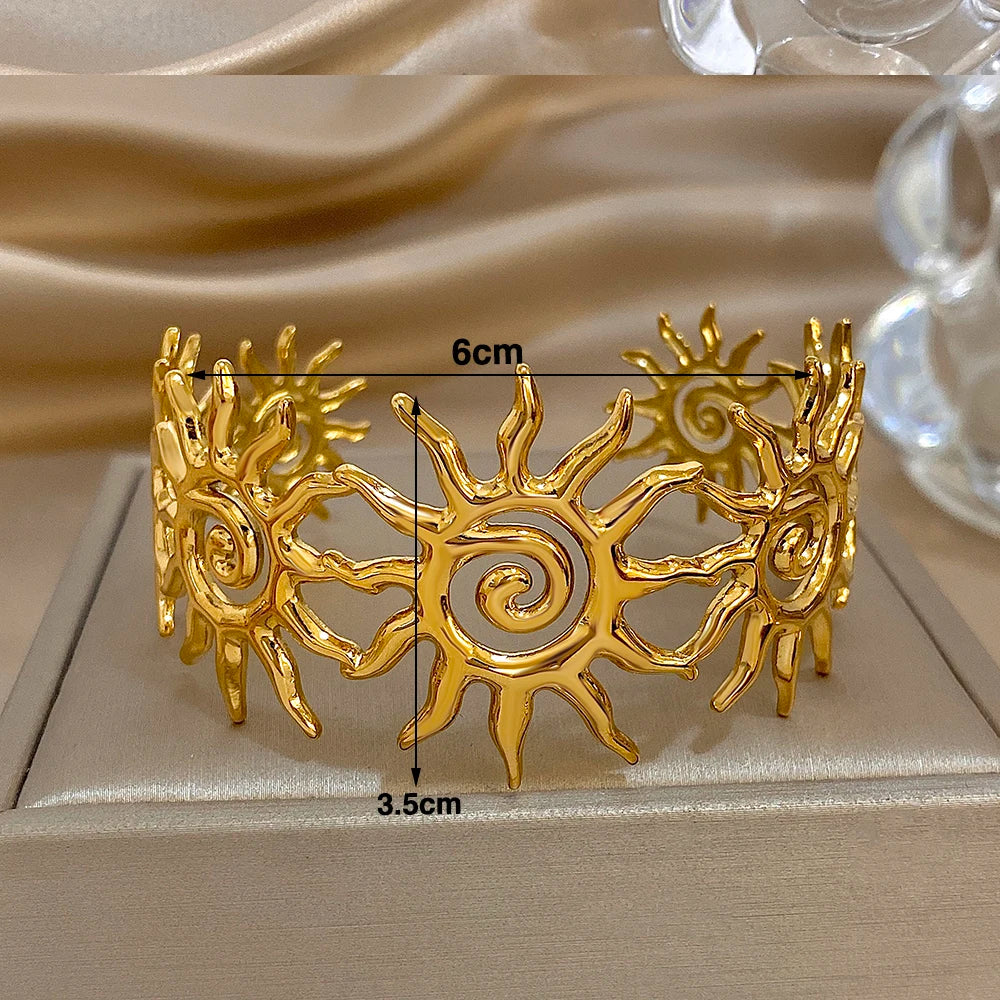 Gold Spiral Sun Hair Cuff with Matching Bracelet is 3.5 cm long and 6 cm wide