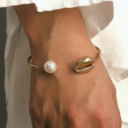Cowrie Shell Pearl Bead Bracelets for Women