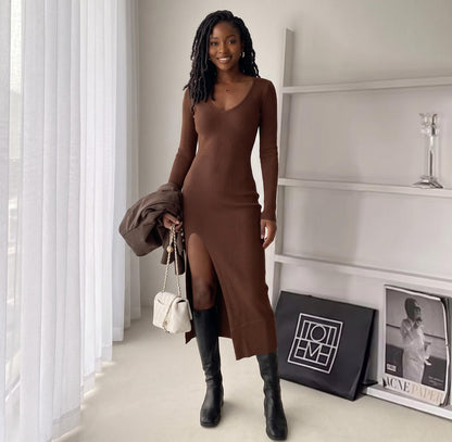 Robe côtelée à encolure en V simplement élégante