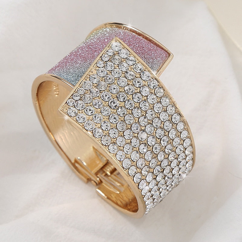 Trendy Personality Geometric Gold Cuff Zirconia Bracelet with Diamond Spring