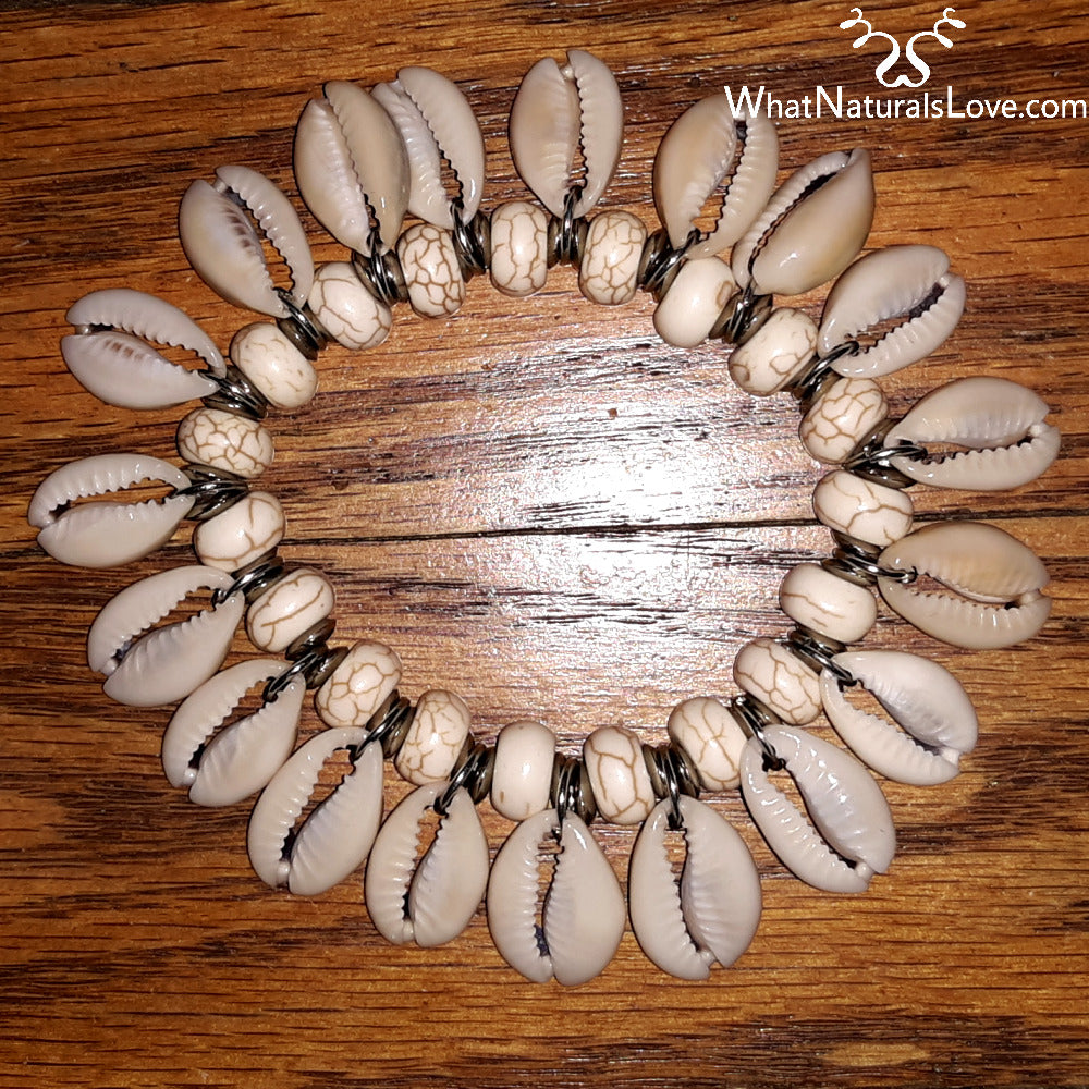 Cowrie Shell Bracelet 4 / Cream Cord / Gold Beads