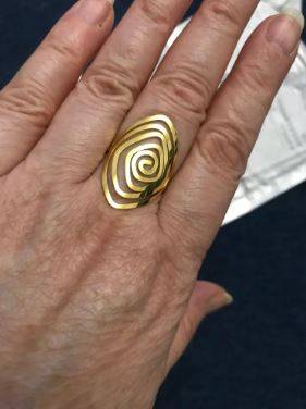 Gold Swirl Geometric Ring for Women